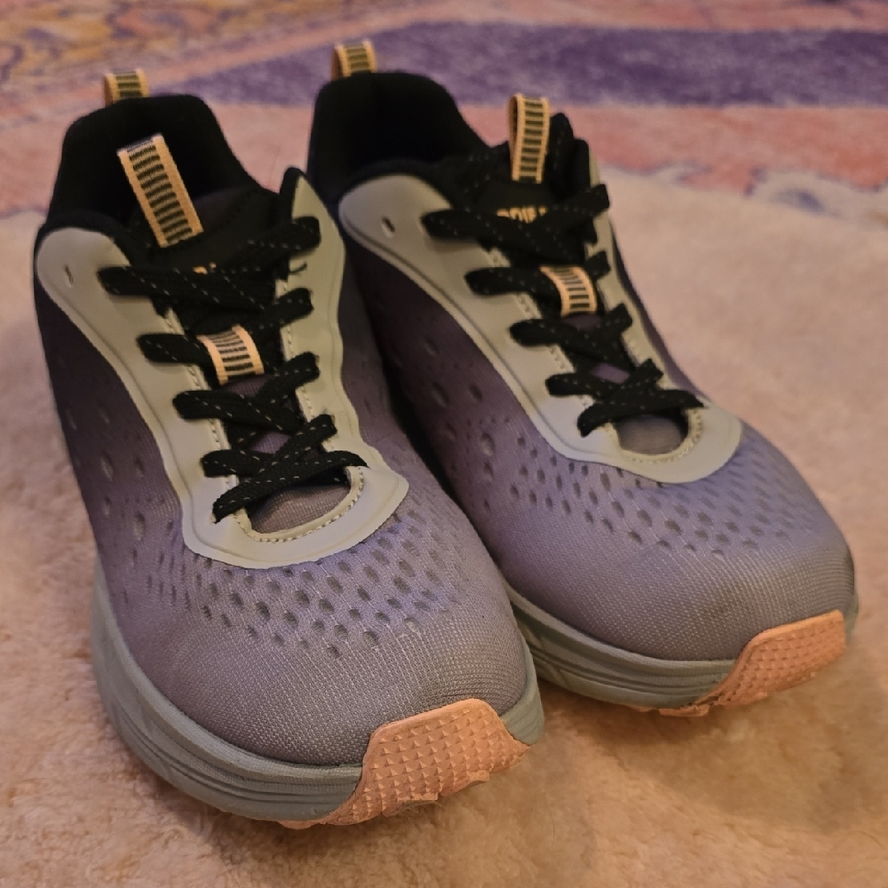 Eddie Bauer Purple and Black Athletic Shoes